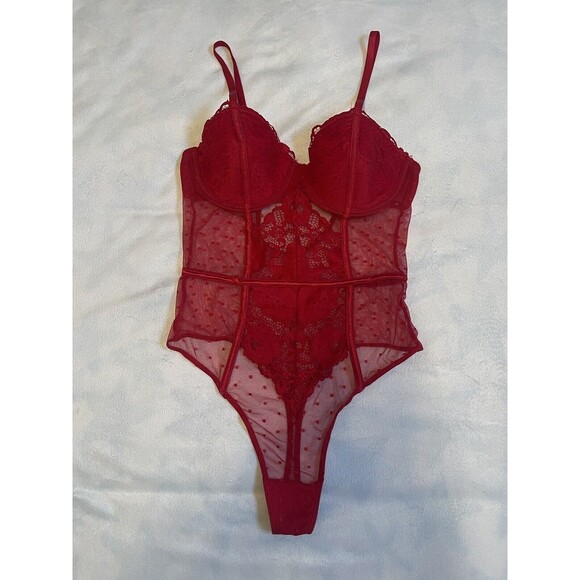 Honeydew Intimates Louisa Lace Dot Mesh Teddy Bodysuit In Vixen Red Sz M New WOT - Picture 3 of 9